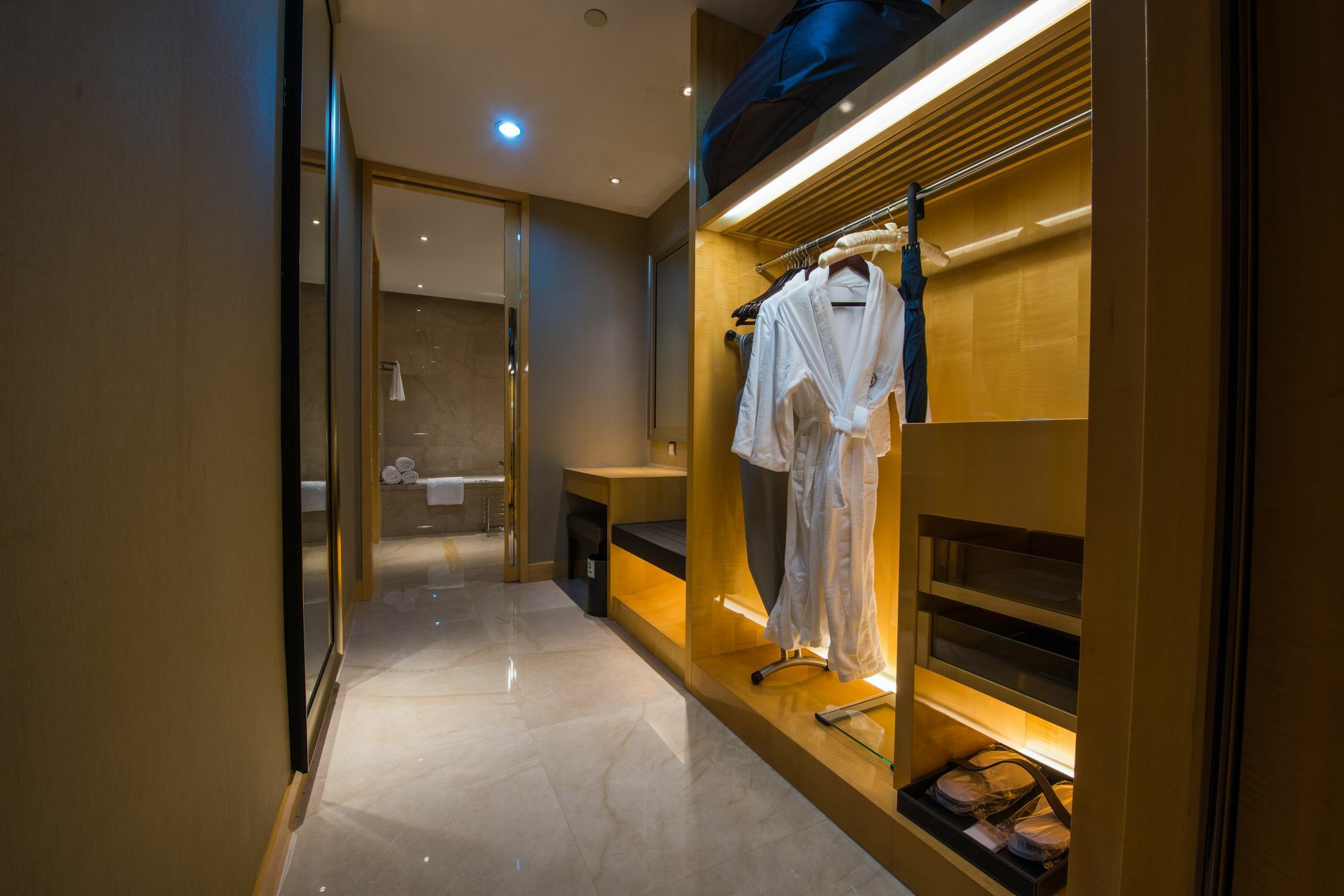Sheraton Zhenjiang Hotel Zhenjiang (Jiangsu) Exterior foto